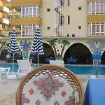 Best Alanya Hotel ホテル 3*
