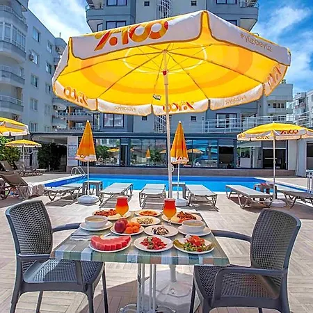 Best Alanya Hotel 阿拉尼亚