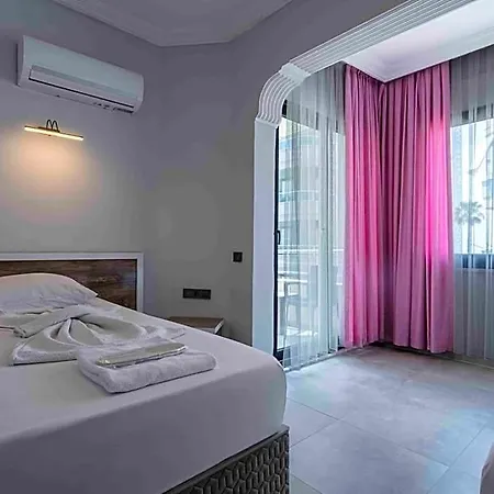 Best Alanya Hotel 3* 阿拉尼亚